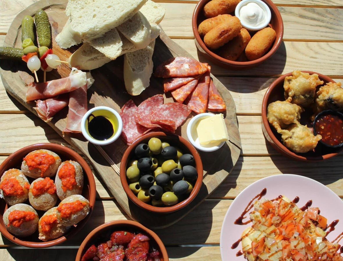 The Crook Bar &amp; Bistro